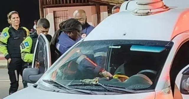 Corpo é encontrado em veículo durante blitz em Salvador