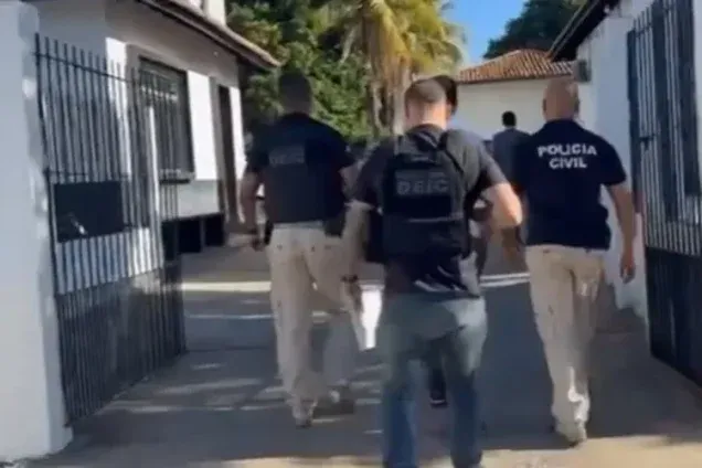 Suspeito de aplicar golpe de R$ 500 mil em idosos católicos é alvo de operação em Brumado