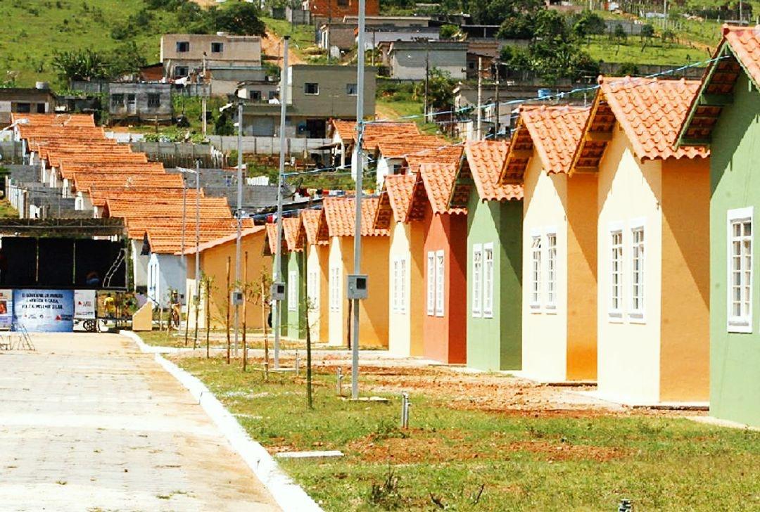 Ubaitaba: Prefeitura celebra a conquista de mais vinte casas habitacionais pelo Novo PAC