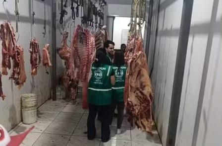 Cem quilos de carne infectada com tuberculose bovina são apreendidos em Ibicaraí