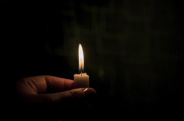 Apagão atinge pelo menos sete estados brasileiros durante a madrugada