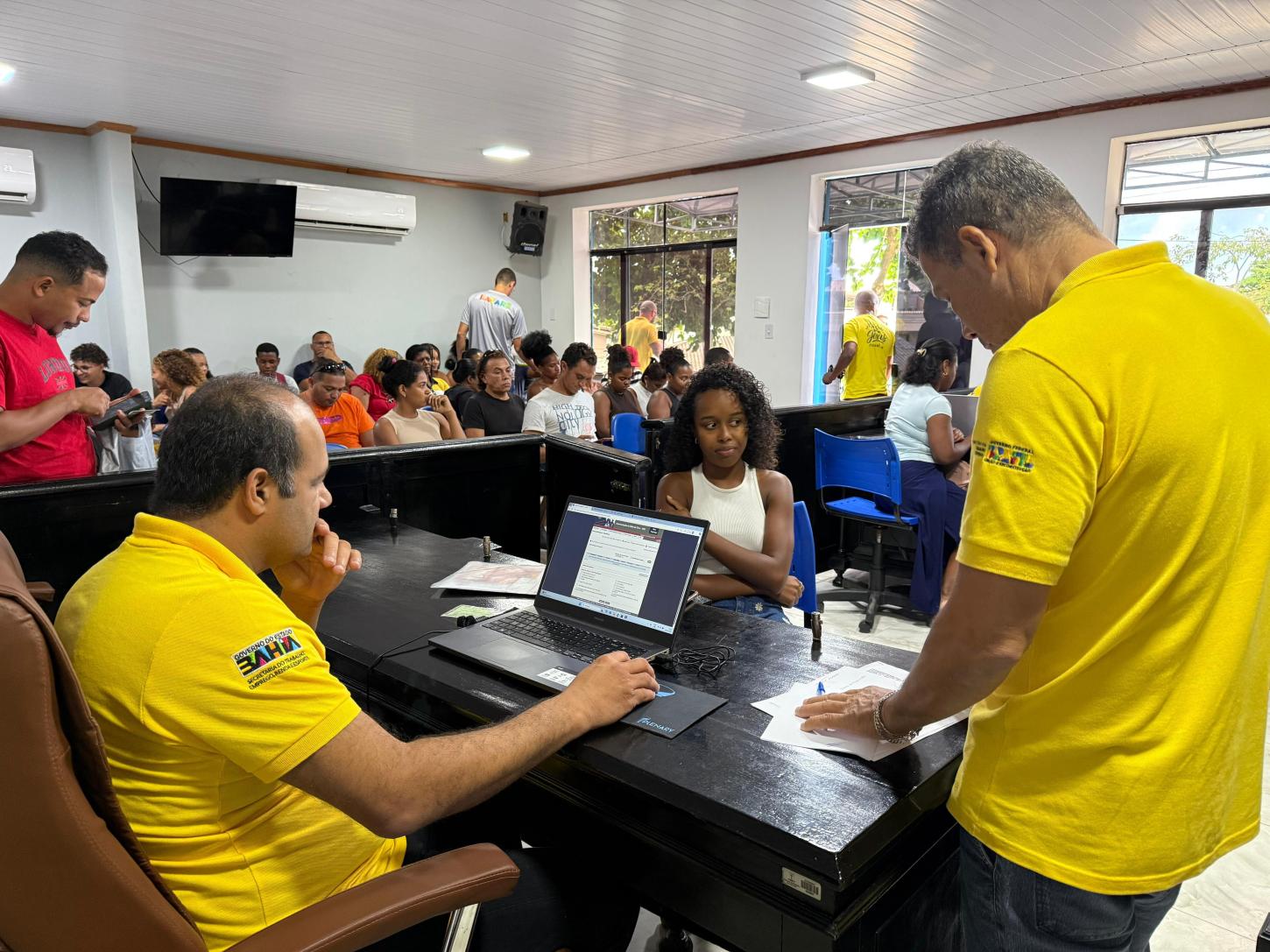 Gestão do Prefeito Nego de Saronga reforça compromisso com a geração de emprego e renda em Itacaré