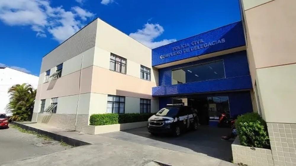 Inspetora da PRF é presa em flagrante suspeita de injúria racial contra capitão da PM na Bahia