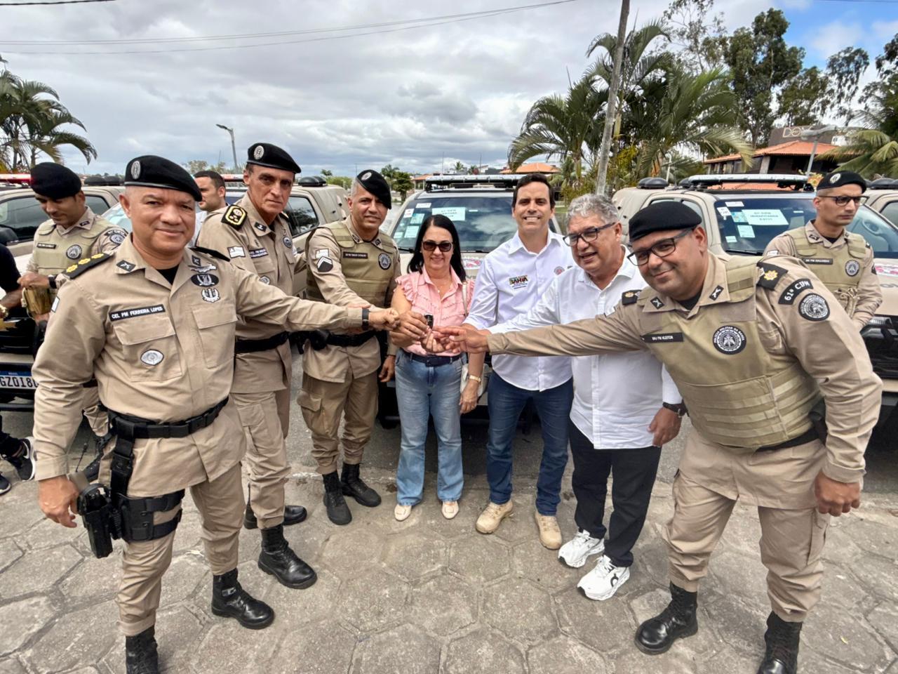 Prefeita Gracinha Viana participa de entrega de viaturas e celebra reforço na segurança pública de Ubaitaba