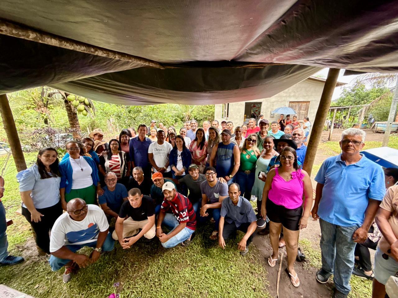 Ubaitaba: Gracinha Viana rompe barreiras e leva assistência da Prefeitura à Pedra Miúda