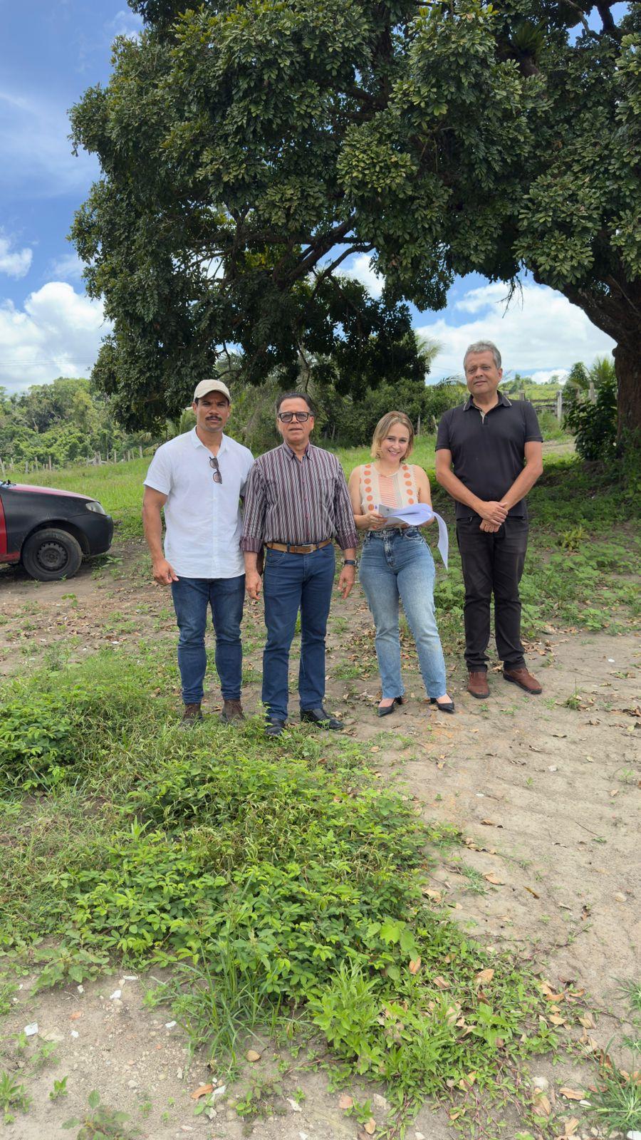 Prefeitura de Ubaitaba recebe Auto de Imissão de Posse do terreno onde será construído o novo Colégio de Tempo Integral