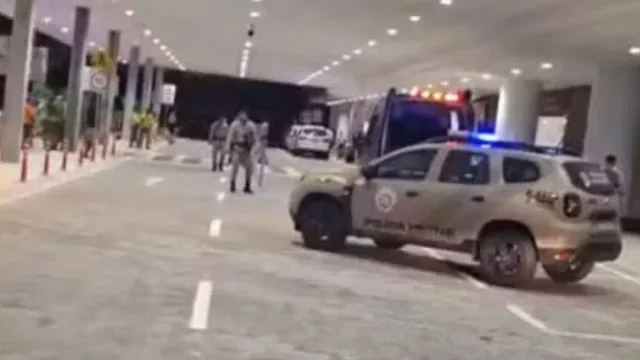 Bope é acionado para averiguar suspeita de bomba em mala deixada na Rodoviária de Salvador e descobre que conteúdo era só roupas