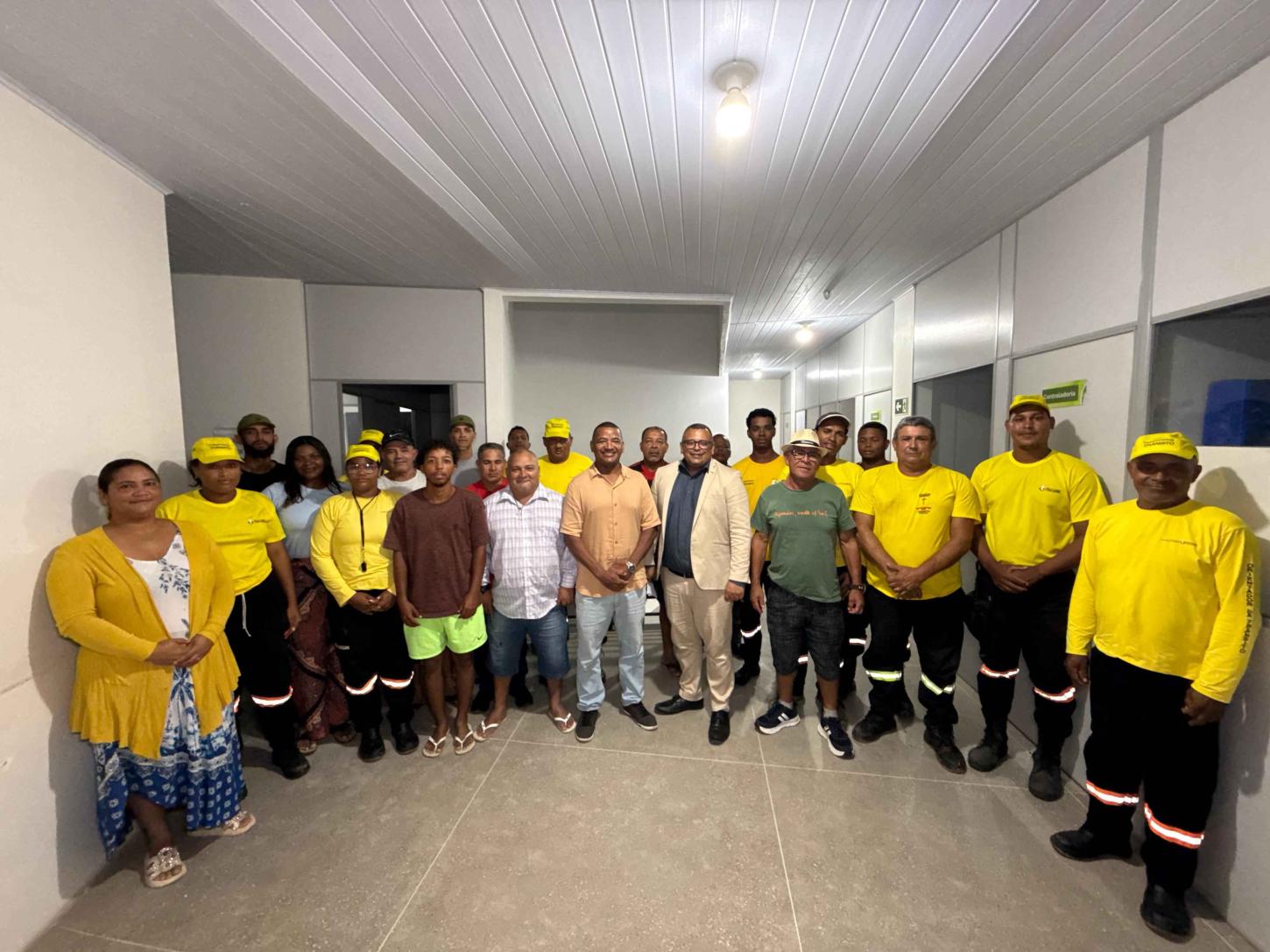 Prefeitura de Itacaré promove reunião de capacitação com orientadores de trânsito