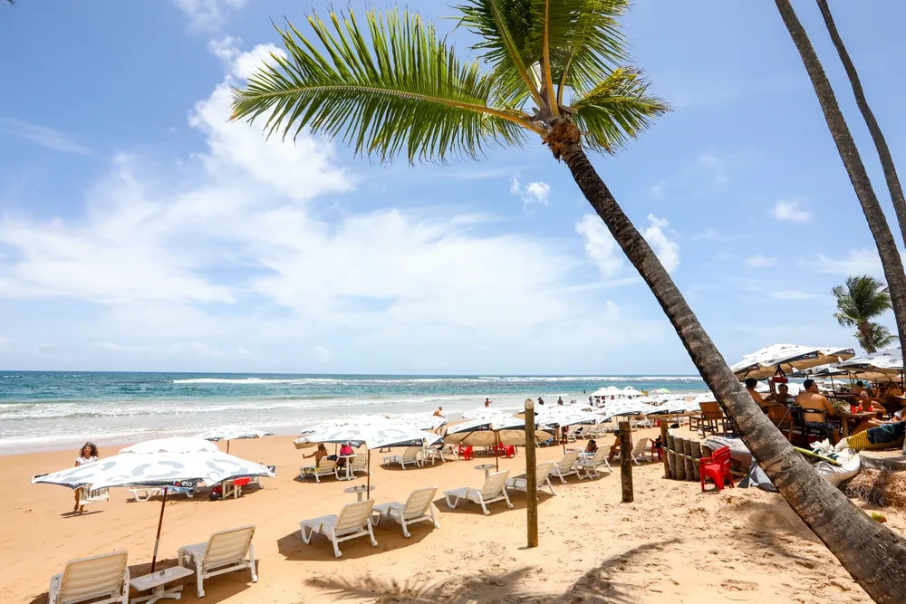 Prefeitura de Maraú também vai proibir consumação mínima em barracas de praias