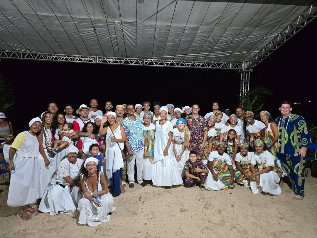 Fé e ancestralidade marcam a abertura da Festa de Iemanjá na orla de Itacaré