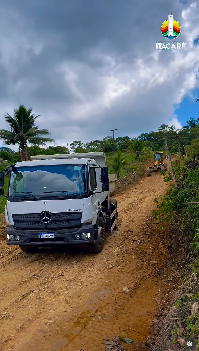 Prefeitura de Itacaré intensifica manutenção de estradas vicinais na região do Machadinho
